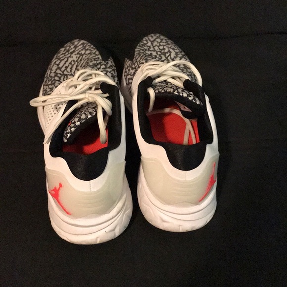 jordan lunarlon flight flex